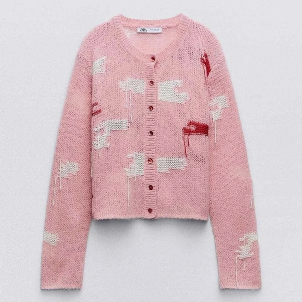 NWT ZARA Distressed‎ Knit Cropped Cardigan Sweater Pink Red White Medium